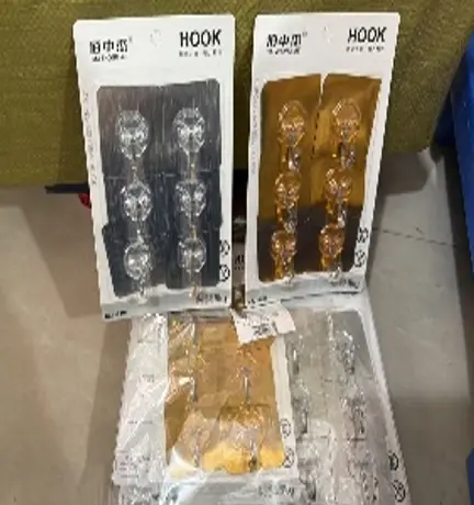 ตะขอแขวน 12ชิ้น/แพ็ค YUPA จุลังละ 240 ชิ้น